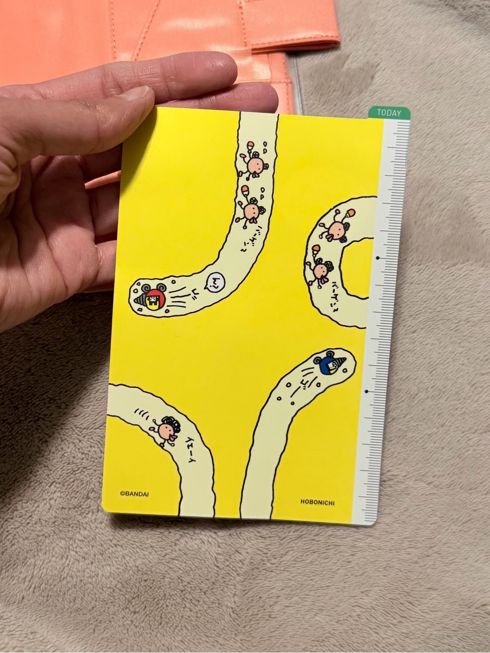 Hobonichi original A6 with Tamagotchi cover on cover - Picture 4 of 4